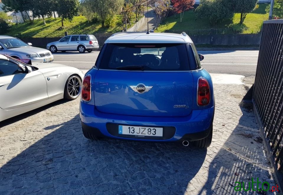 2010' MINI Countryman photo #2