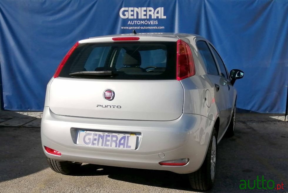 2017' Fiat Punto photo #4