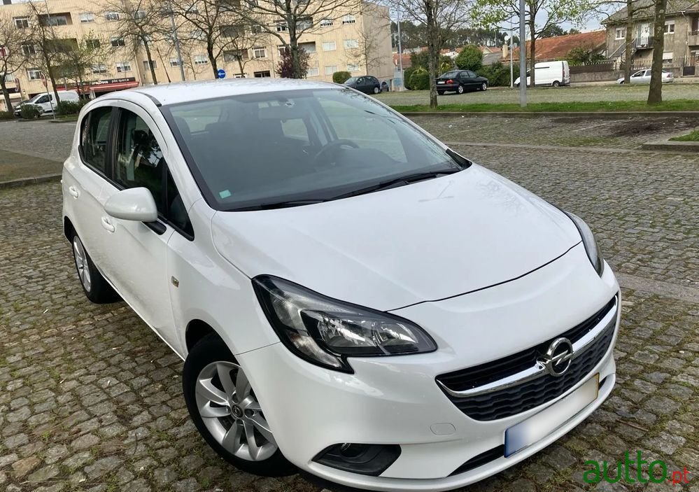 2016' Opel Corsa photo #1