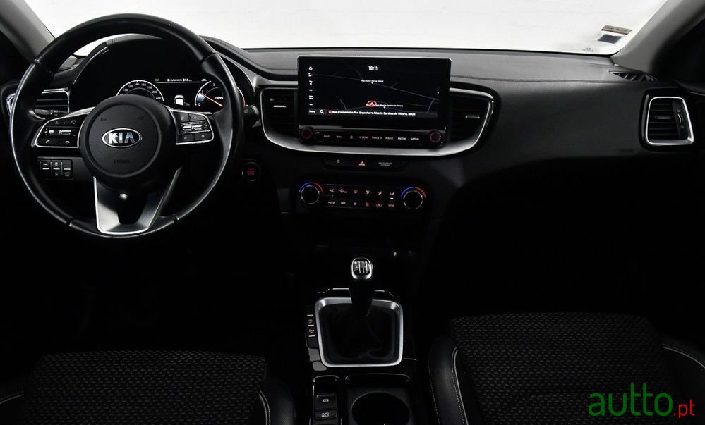 2020' Kia XCeed 1.6 Crdi Mhev Tech photo #3