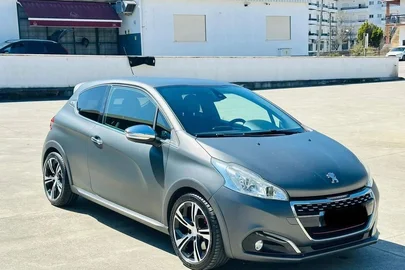 2019' Peugeot 208