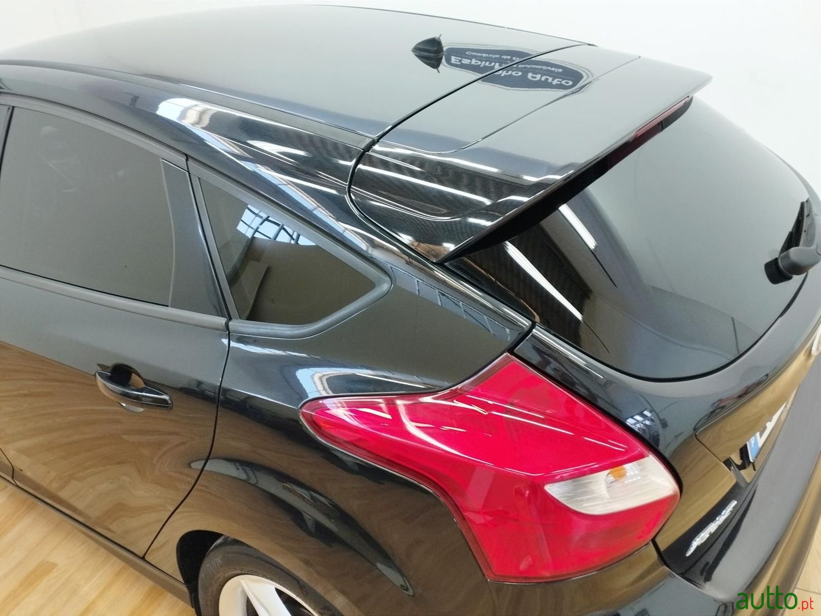 2011' Ford Focus photo #3