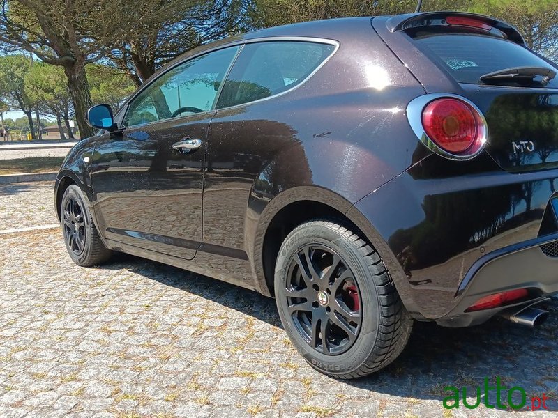 2013' Alfa Romeo MiTo photo #4