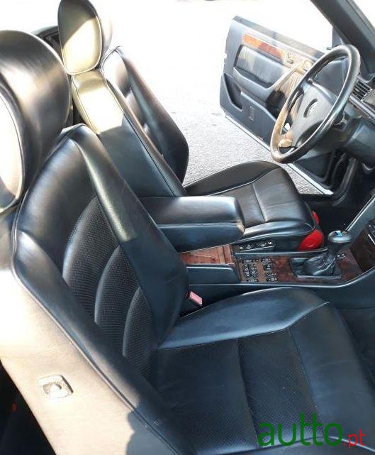 1992' Mercedes-Benz 300 Ce 24V Sportline photo #2