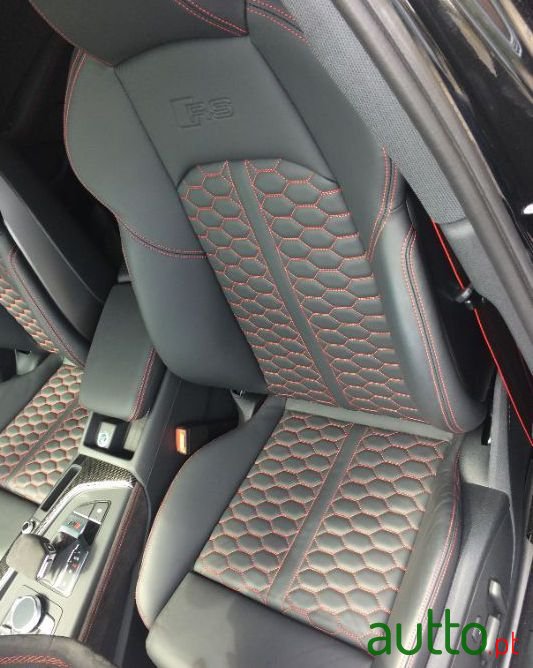 2018' Audi RS4 photo #5
