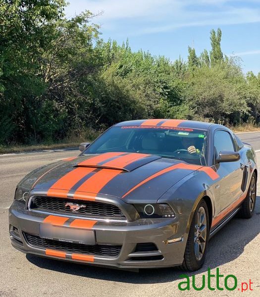 2014' Ford Mustang photo #4