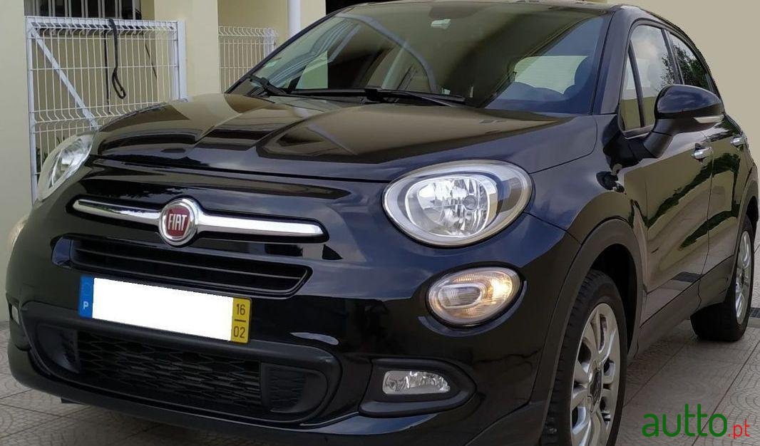 2016' Fiat 500X photo #2