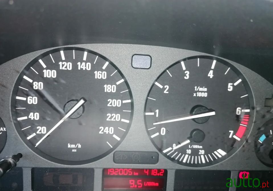 1998' BMW 520 photo #2