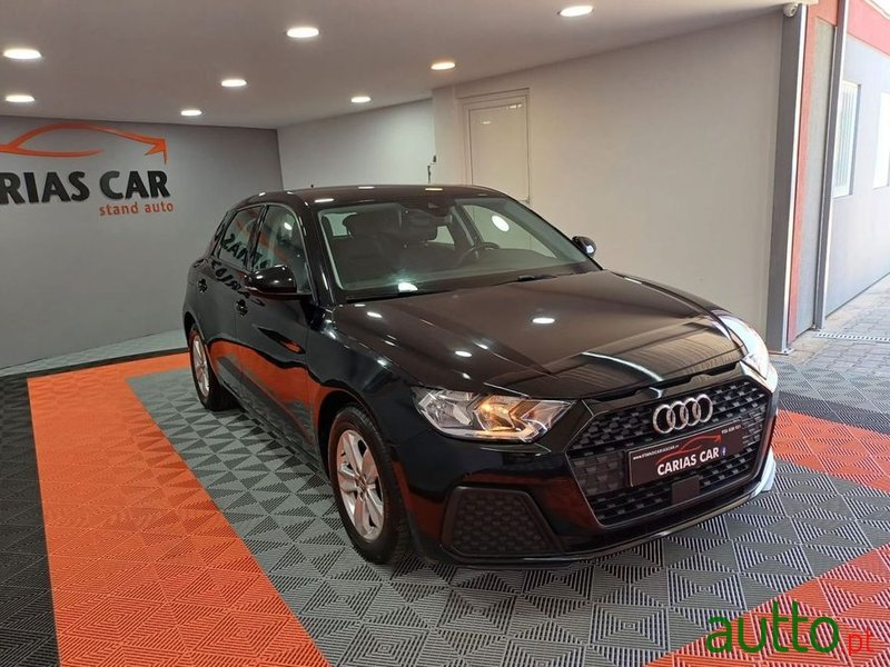 2020' Audi A1 Sportback photo #2