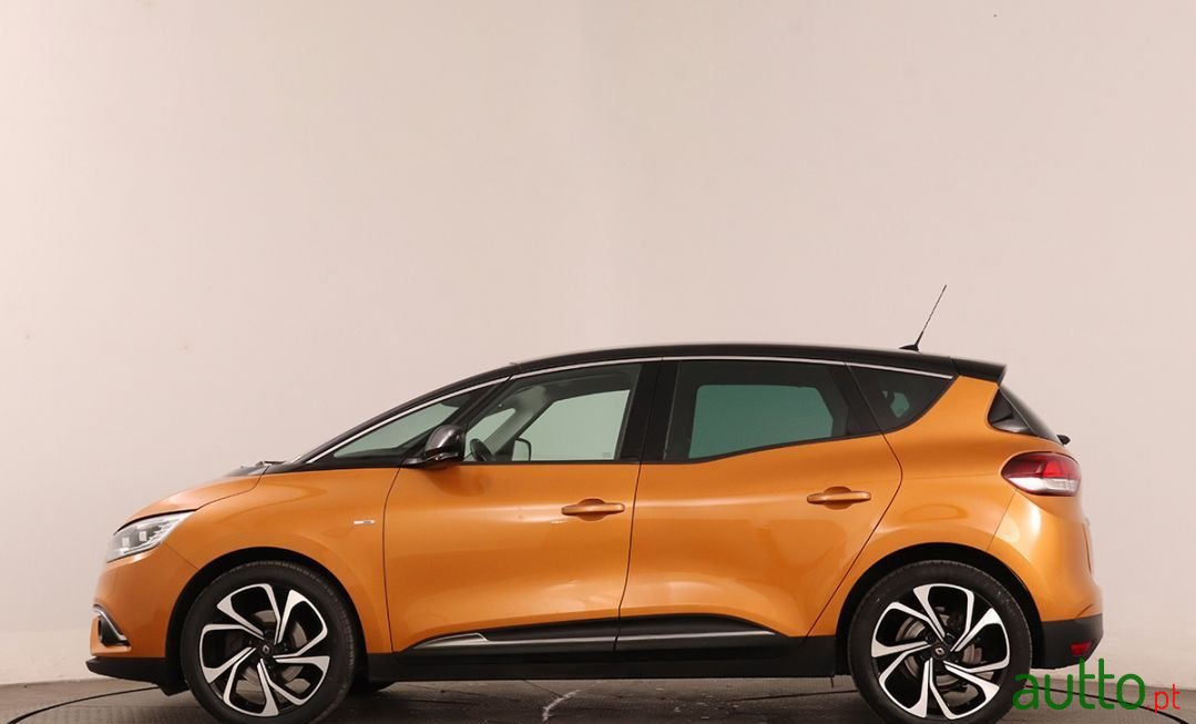 2019' Renault Scenic photo #4