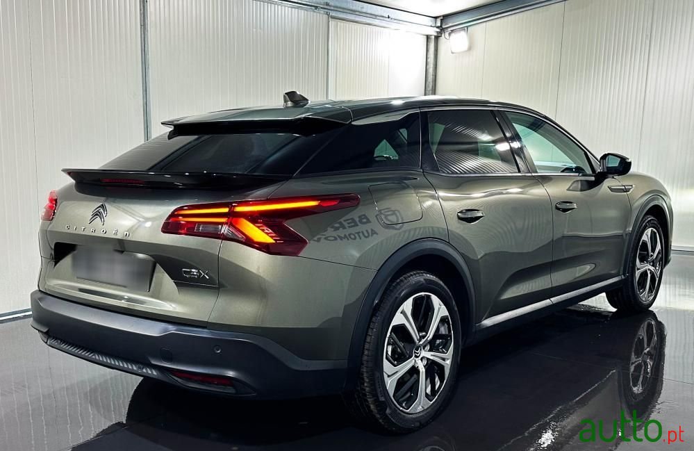 2023' Citroen C5 X photo #4