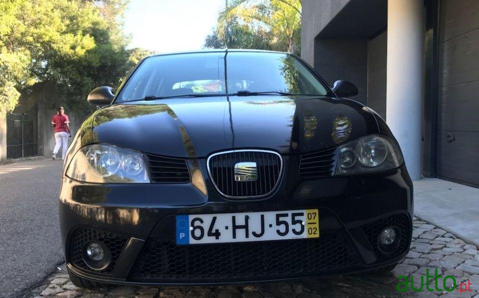 2007' SEAT Ibiza 1.4Tdi photo #1