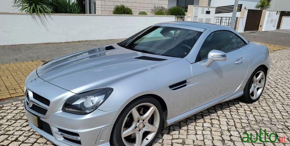 2012' Mercedes-Benz Classe Slk Cdi Be photo #1