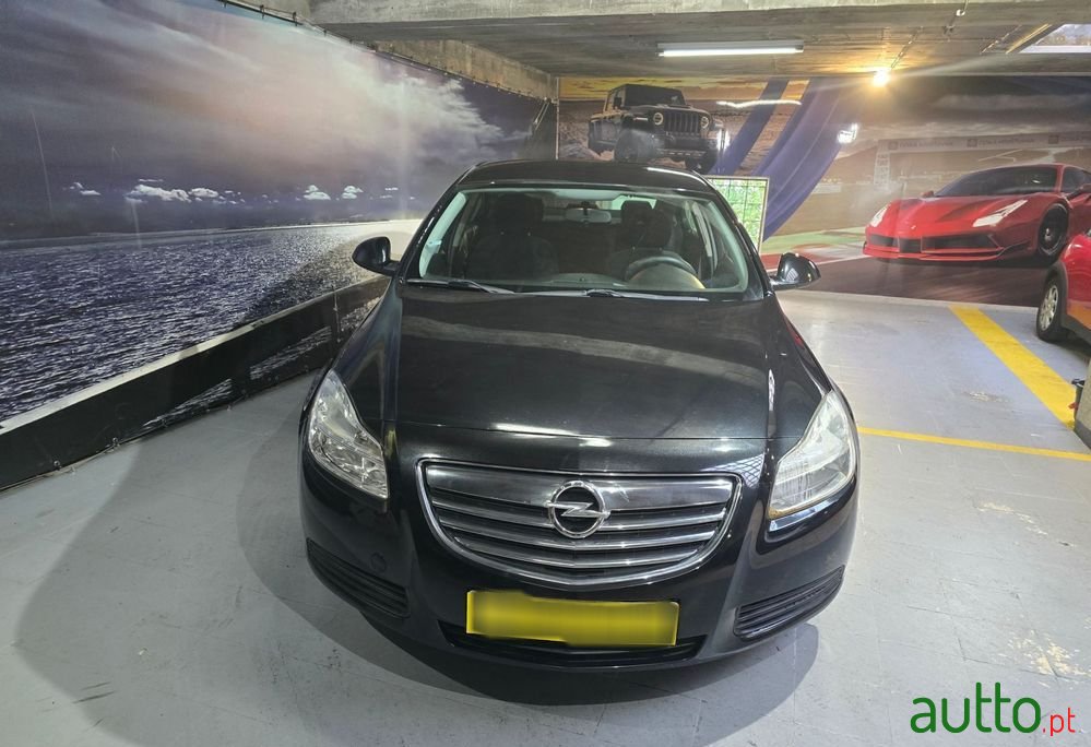 2012' Opel Insignia photo #2