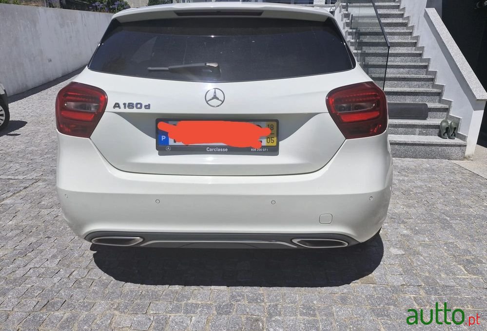 2018' Mercedes-Benz Classe A D photo #3