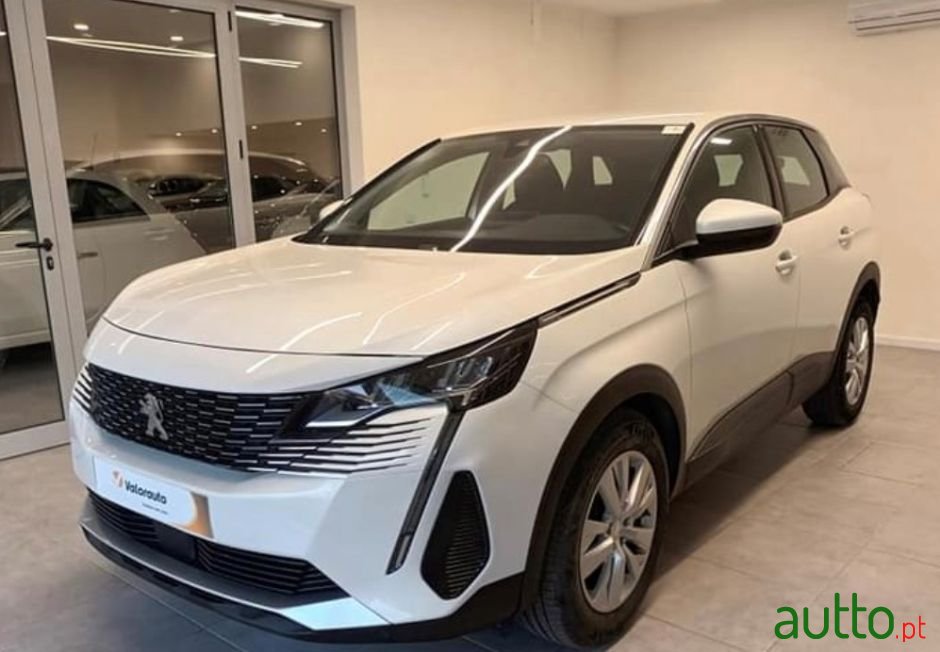 2021' Peugeot 3008 photo #1