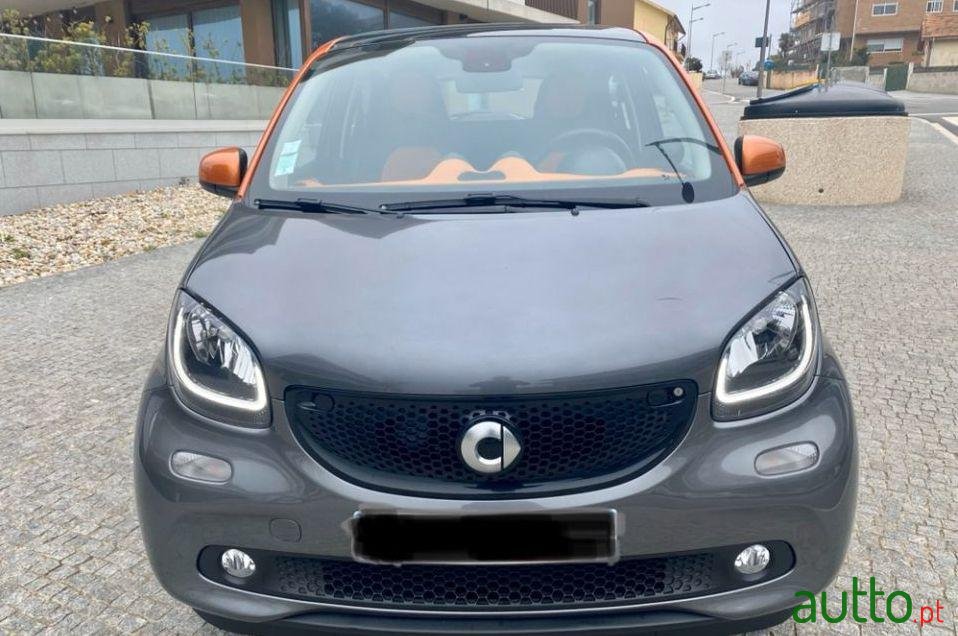 2015' Smart Forfour photo #3