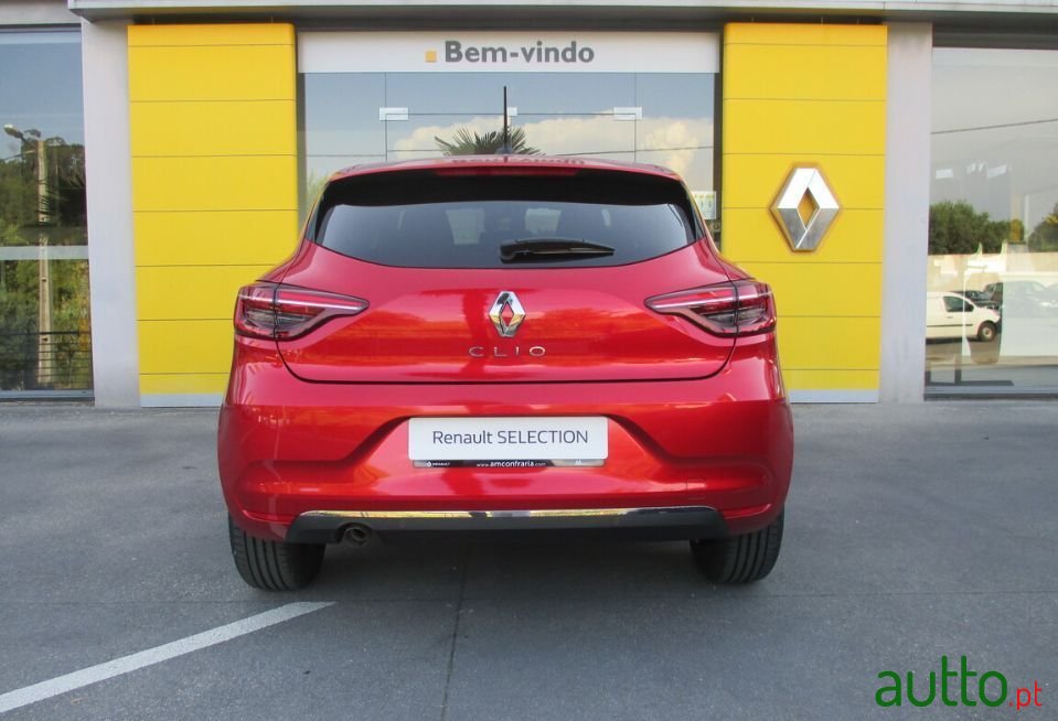 2021' Renault Clio photo #6