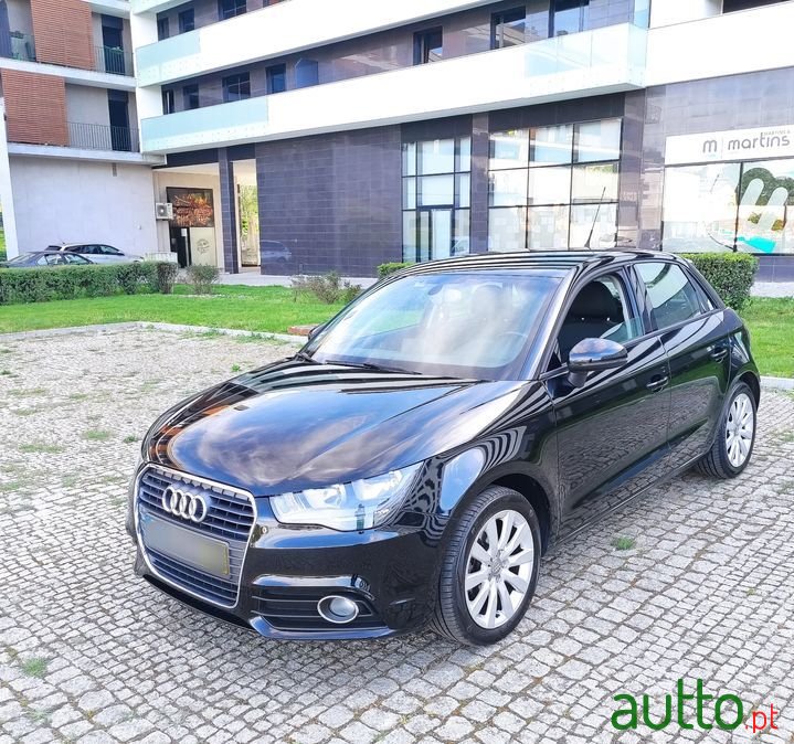 2014' Audi A1 Sportback photo #1