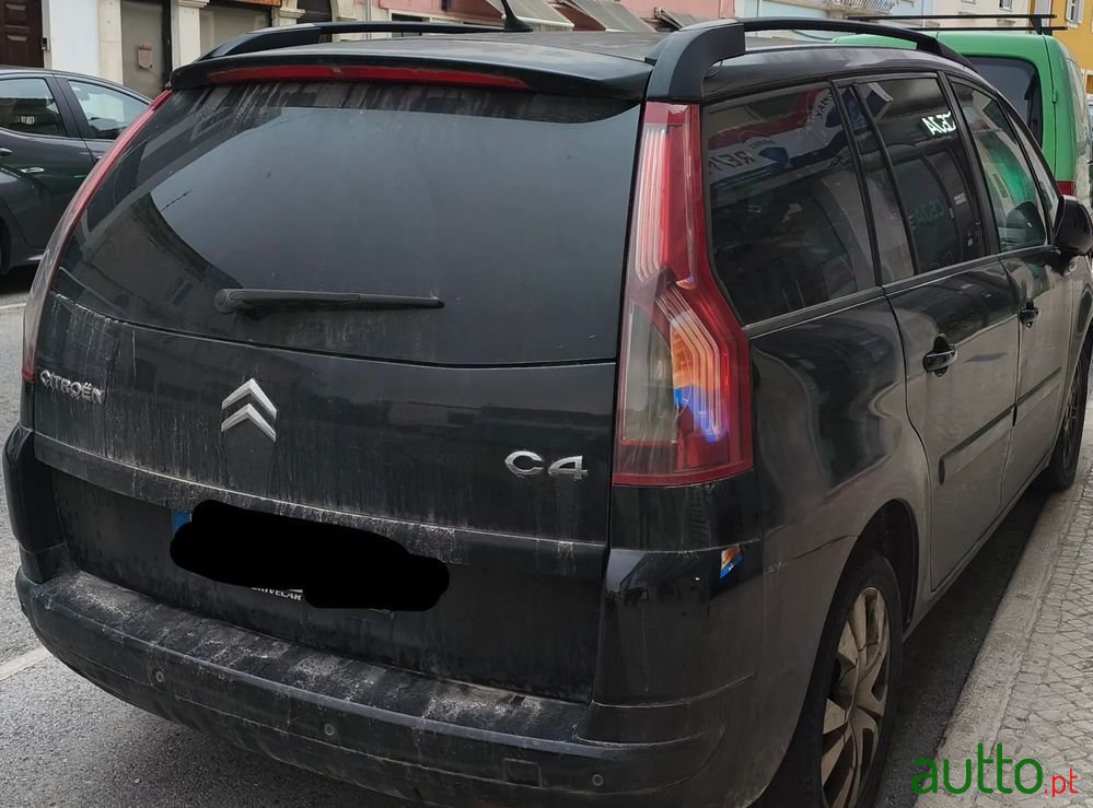 2009' Citroen C4 Grand Picasso photo #1