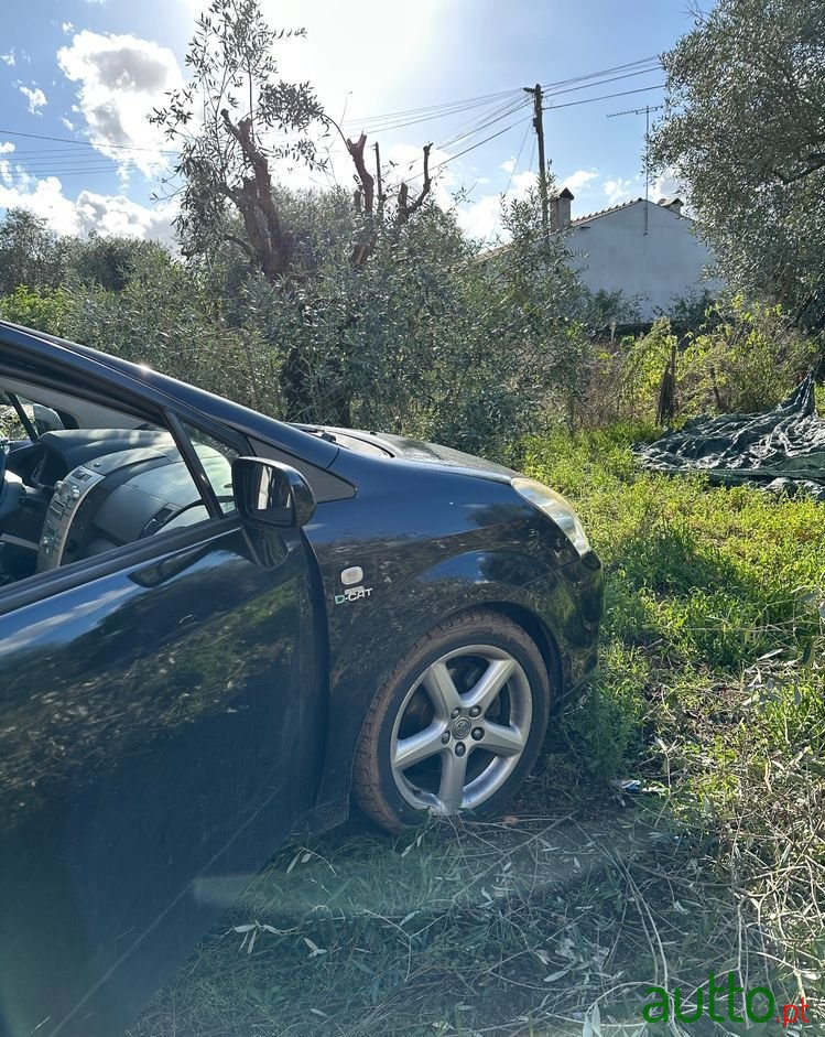 2007' Toyota Corolla Verso photo #3