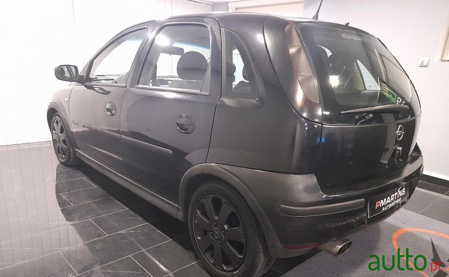 2004' Opel Corsa photo #5