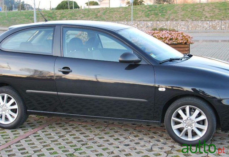 2008' SEAT Ibiza 1.2-12V photo #1