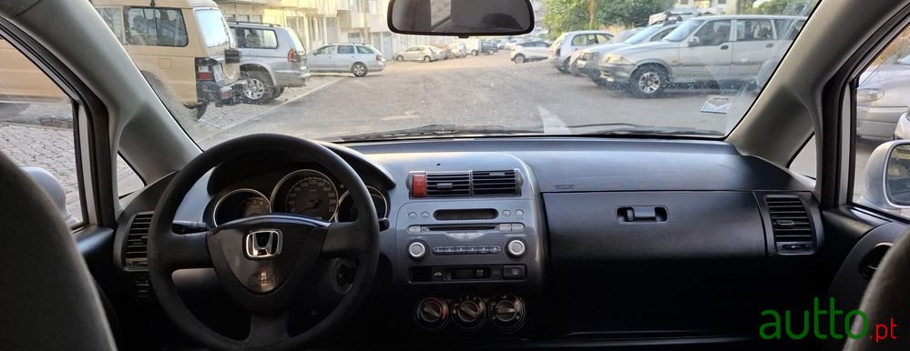 2002' Honda Jazz photo #6