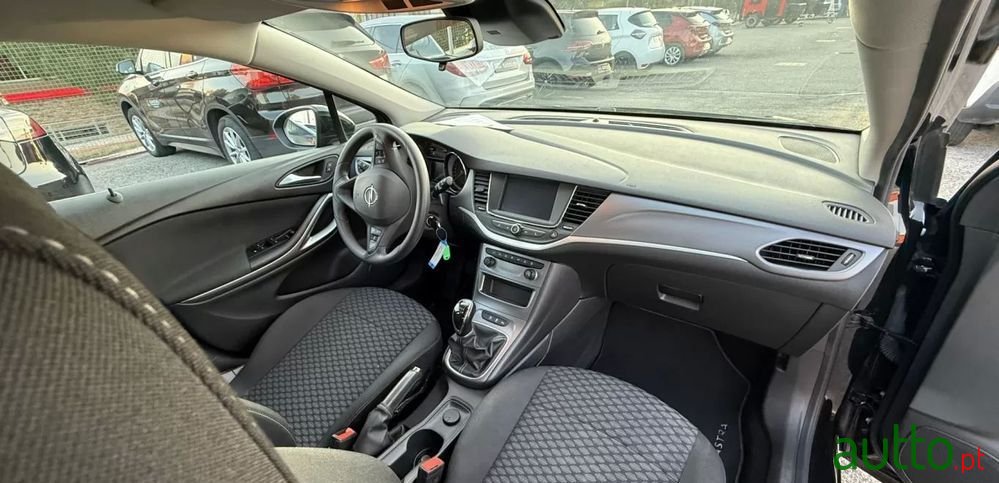 2021' Opel Astra Sports Tourer photo #6