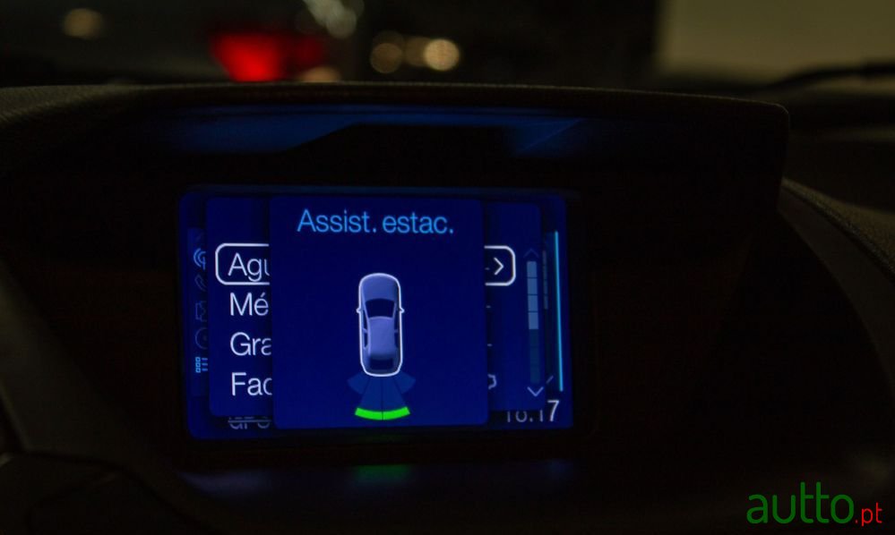 2016' Ford EcoSport 1.0 Ecoboost Titanium photo #3