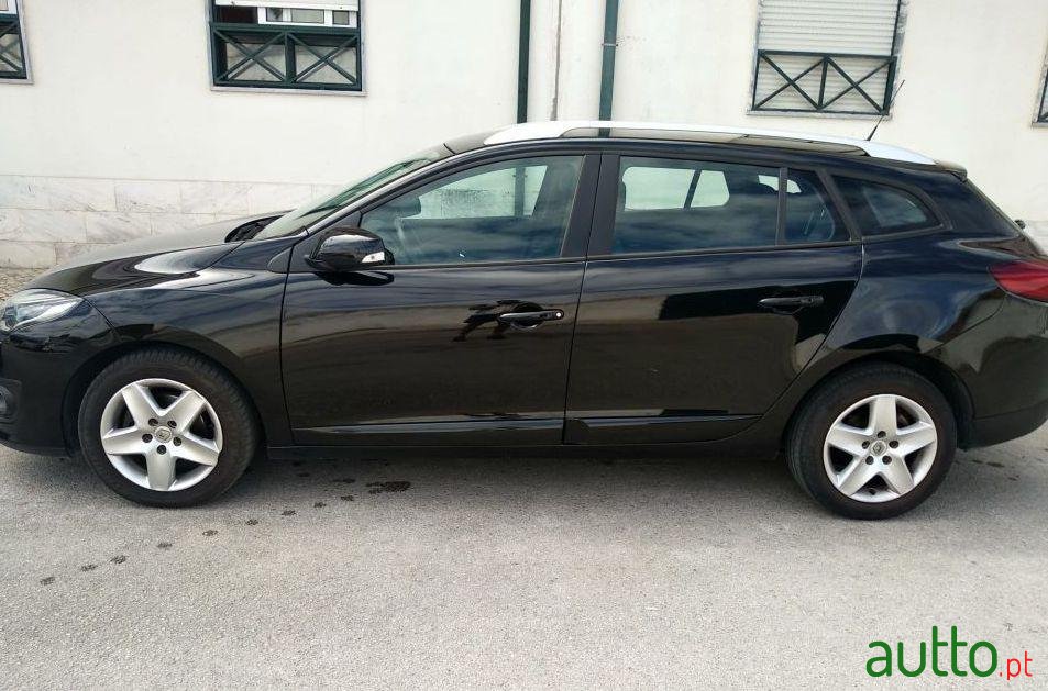 2014' Renault Megane Tourer photo #3