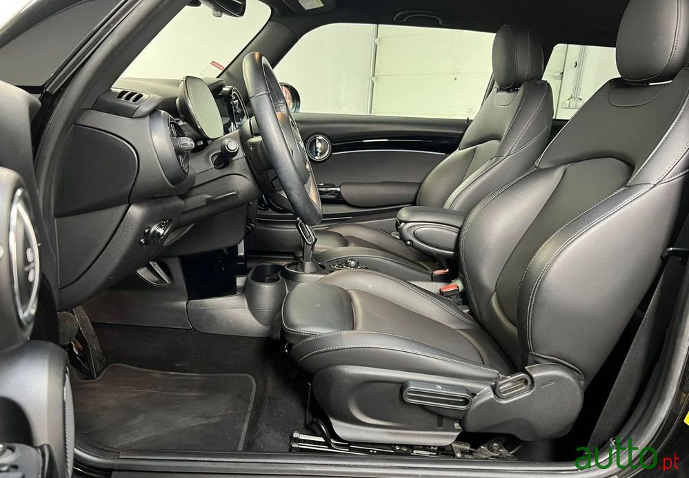 2021' MINI Cooper Se 3 Portas photo #6