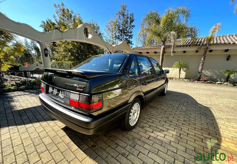 1992' Volkswagen Passat photo #4