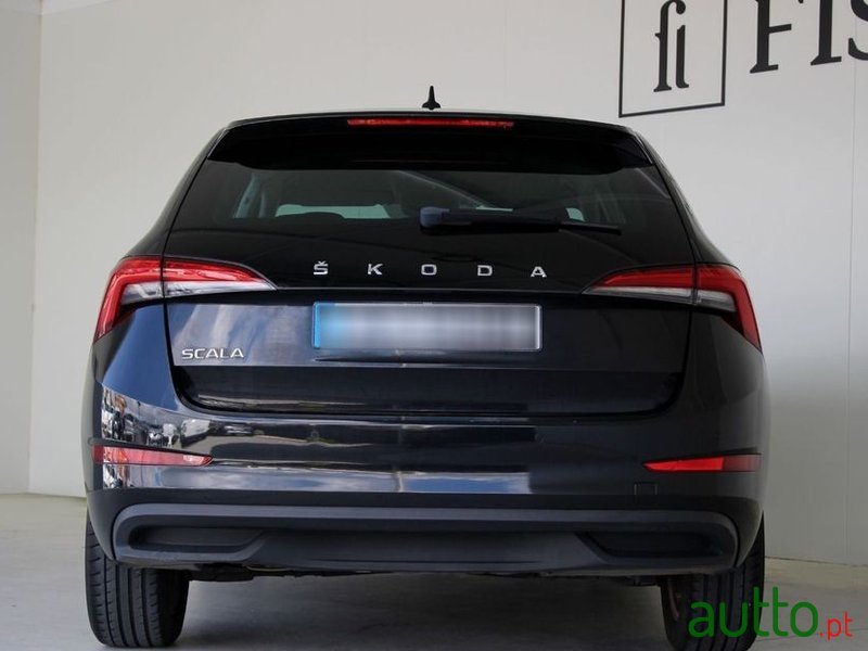 2020' Skoda Scala 1.0 Tsi Ambition photo #5