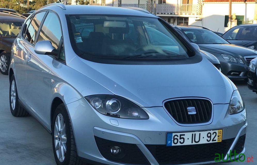 2010' SEAT Altea photo #2