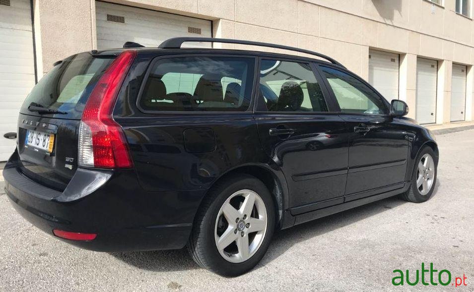 2010' Volvo V50 1.6 Drive photo #4