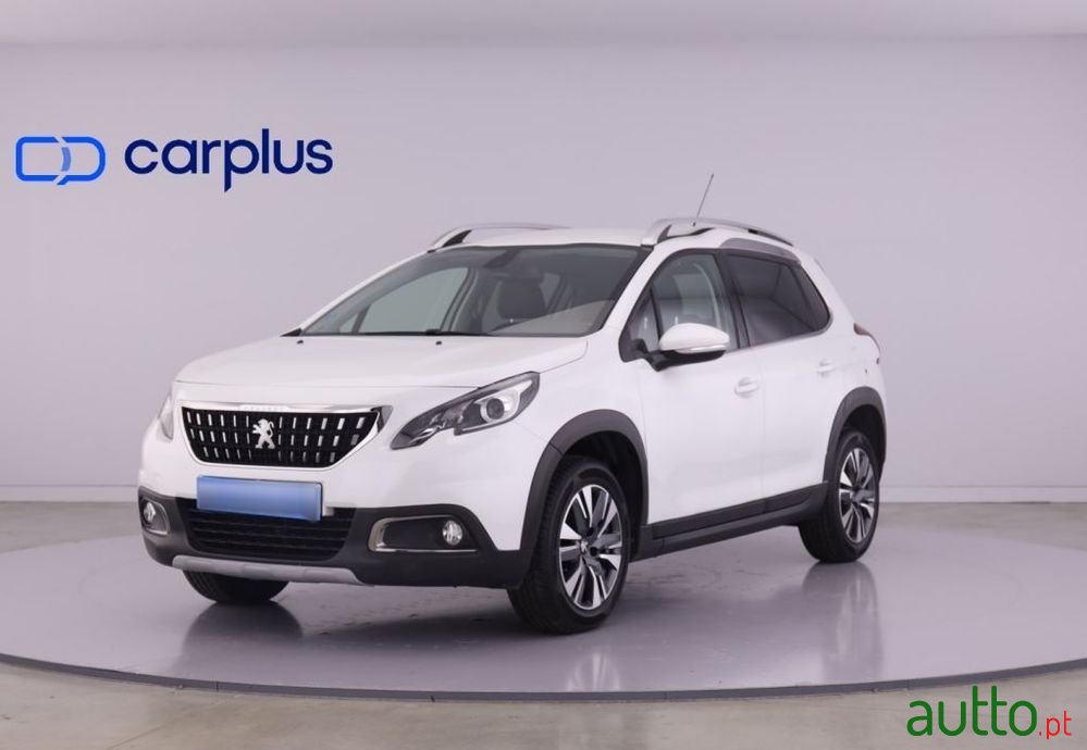 2018' Peugeot 2008 1.2 Puretech Allure photo #1