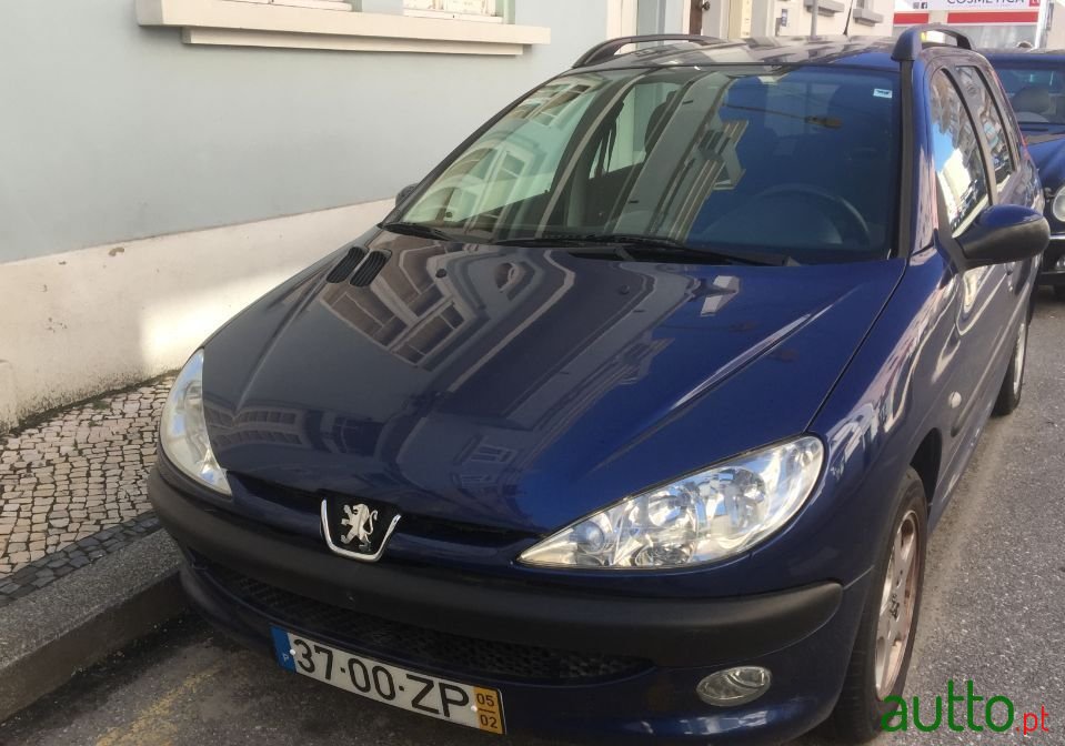 2005' Peugeot 206 Sw photo #5