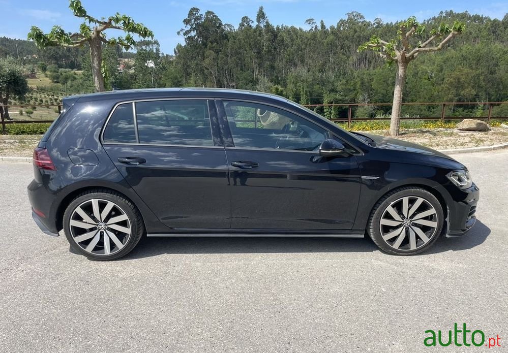 2017' Volkswagen Golf 2.0 Tdi Gtd Dsg photo #3