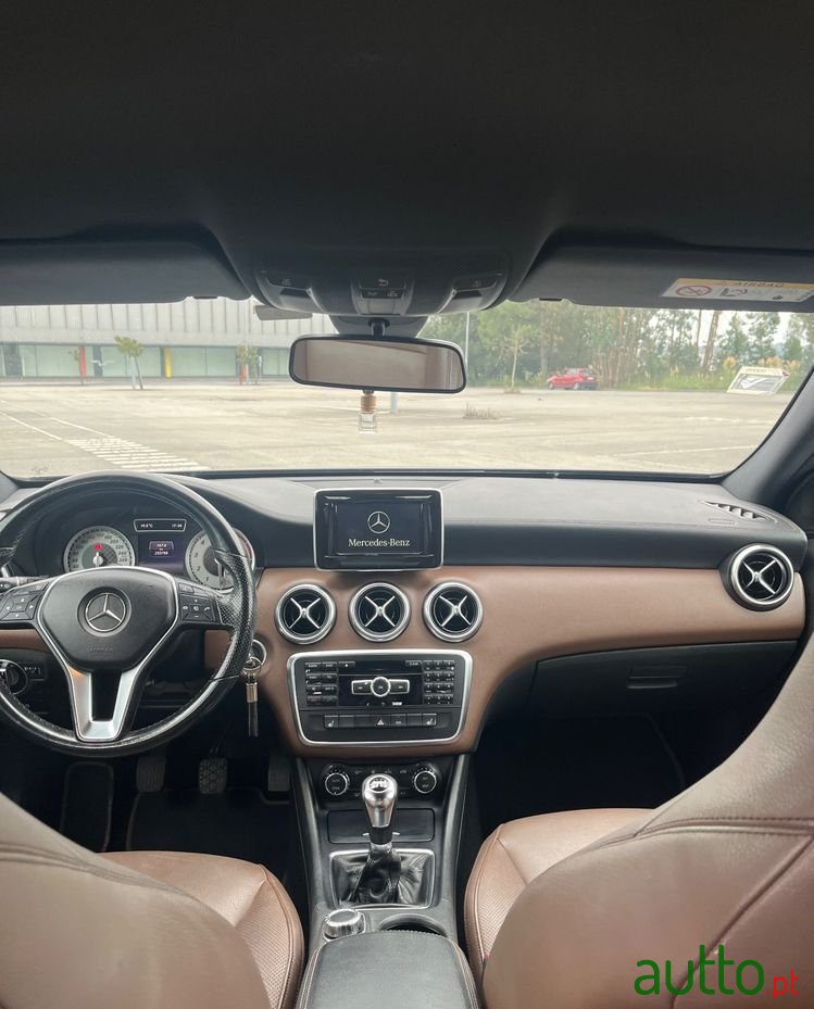 2013' Mercedes-Benz Classe A Standard photo #1