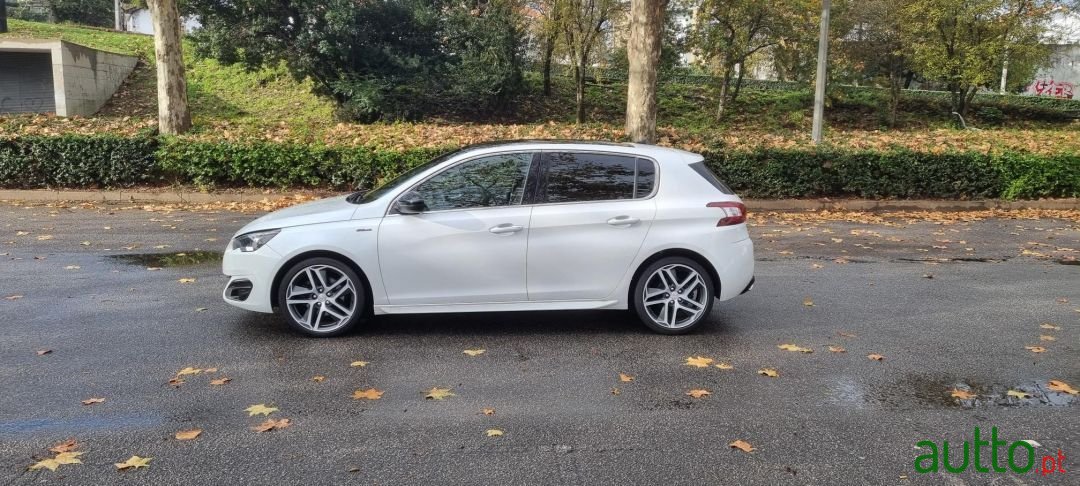 2016' Peugeot 308 photo #1