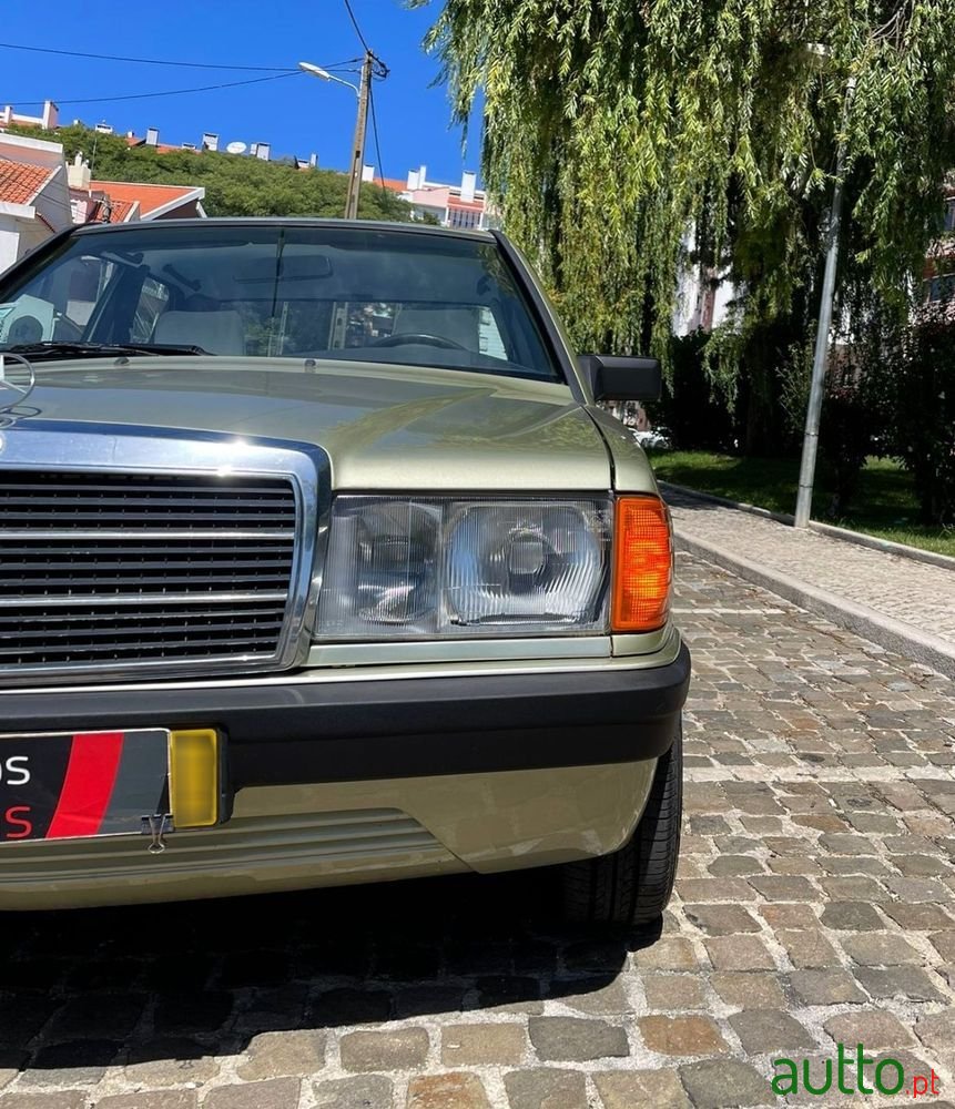 1984' Mercedes-Benz 190 photo #5