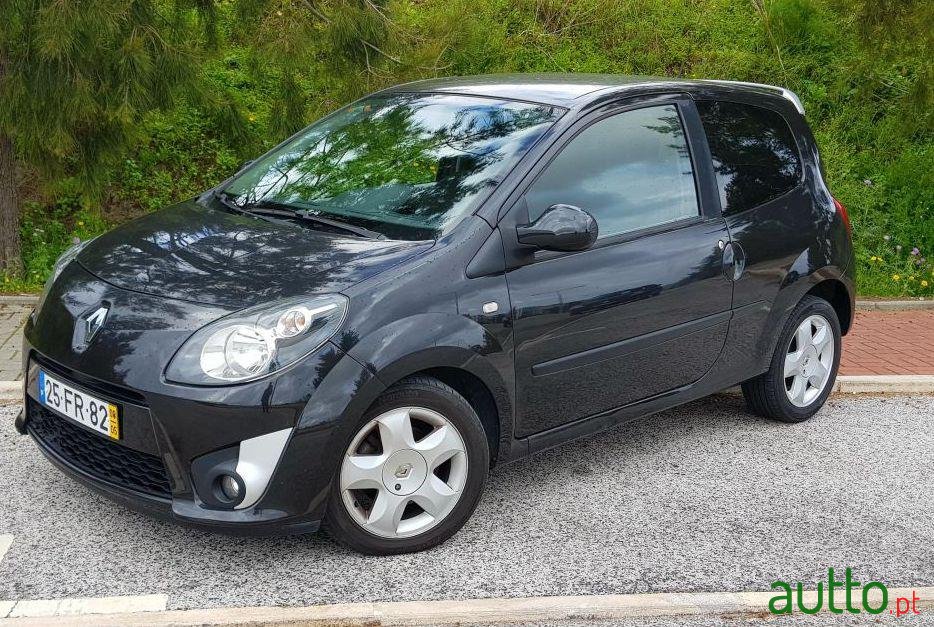 2008' Renault Twingo photo #2
