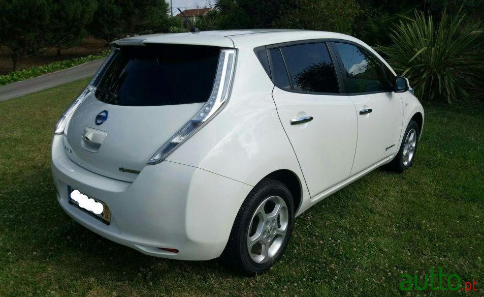 2015' Nissan Leaf Acenta photo #2