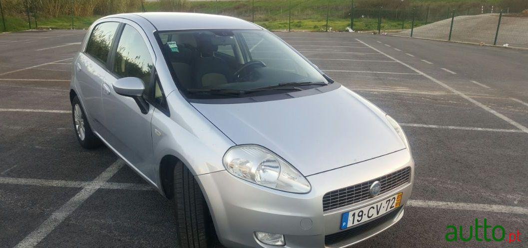 2007' Fiat Grande Punto photo #1