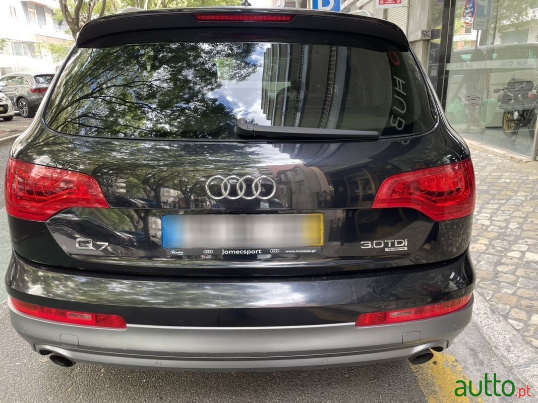 2009' Audi Q7 photo #4