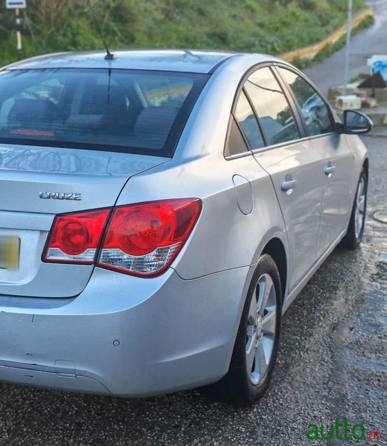 2012' Chevrolet Cruze 1.7 Vcdi Ltz photo #3