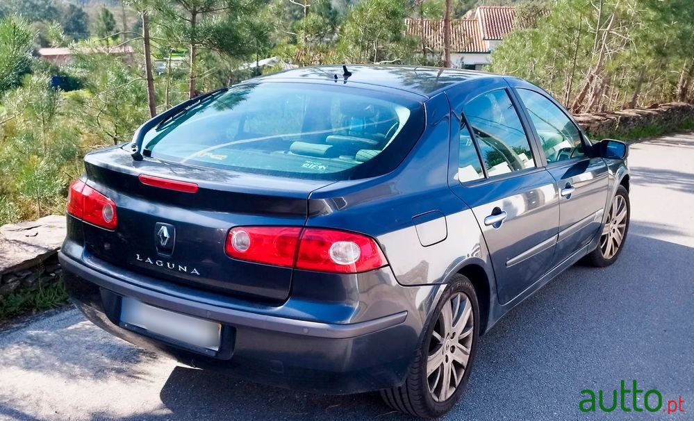 2007' Renault Laguna 2.0 Dci Confort photo #2