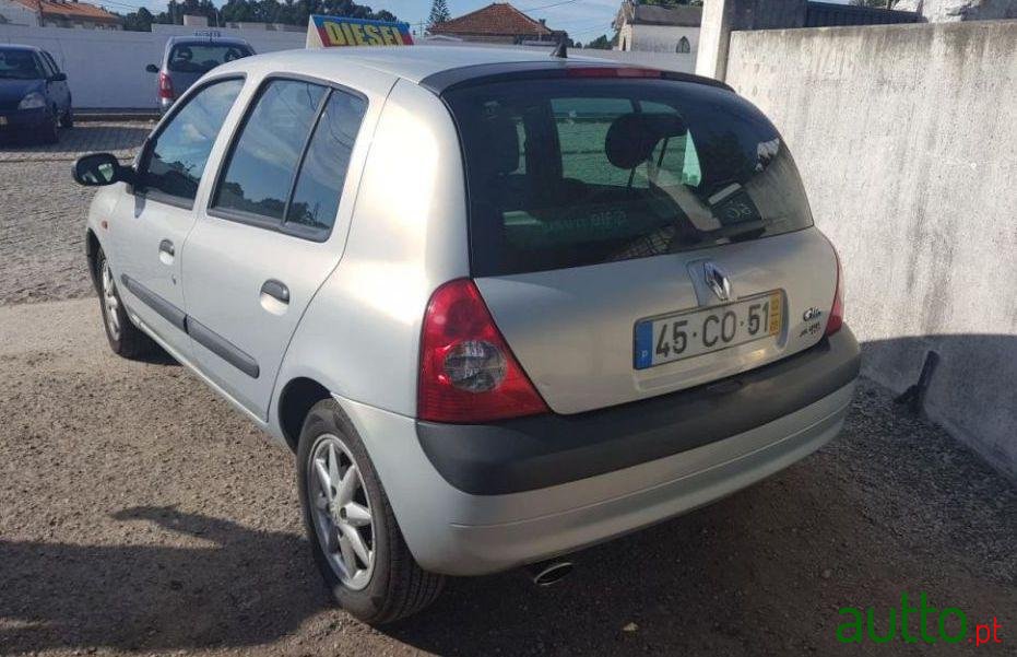 2002' Renault Clio 1.5 Dci Expression photo #1