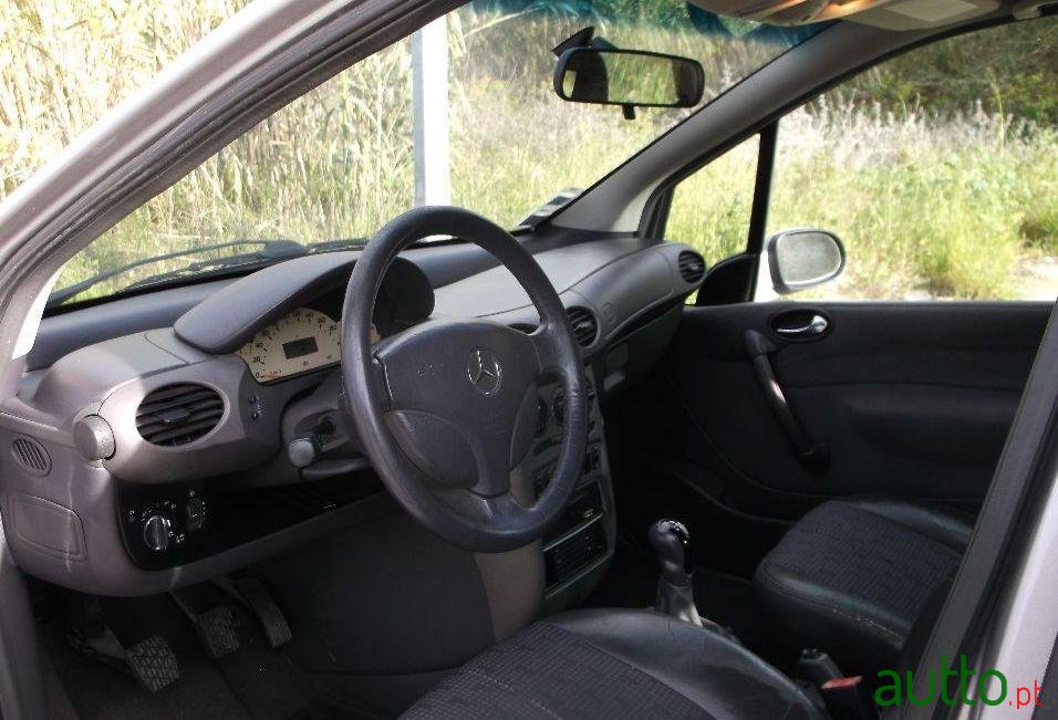 2004' Skoda Fabia Break photo #1